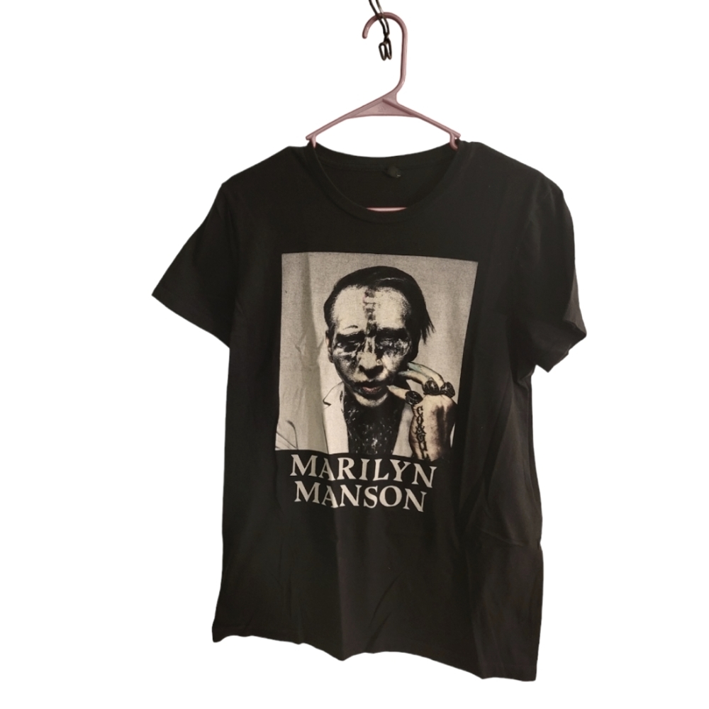 Hot Topic Marilyn Manson Band shirt (L)